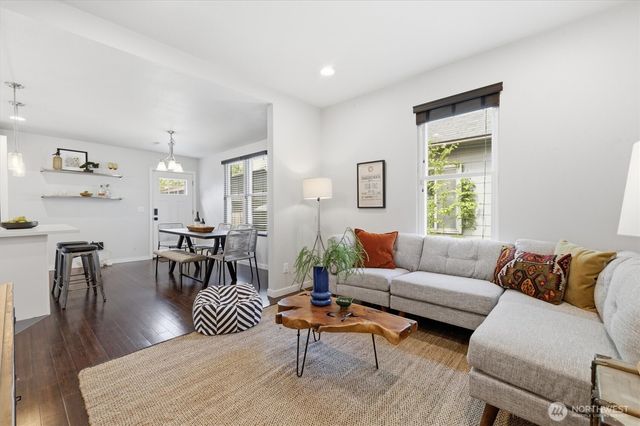 6211 Carleton Avenue S, Seattle, WA 98108