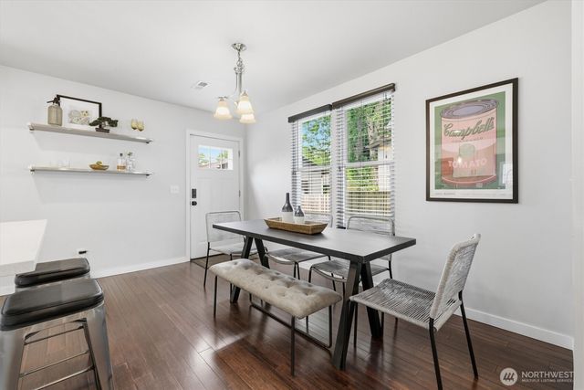 6211 Carleton Avenue S, Seattle, WA 98108