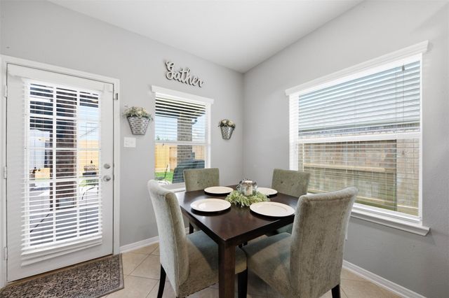 929 Bay Sky Way, Seabrook, TX 77586