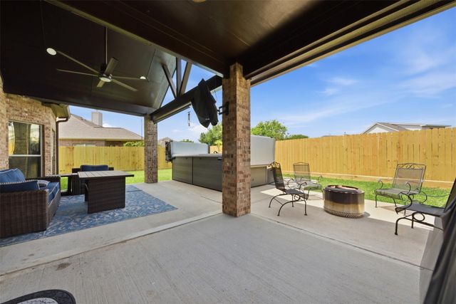 929 Bay Sky Way, Seabrook, TX 77586