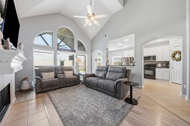 929 Bay Sky Way, Seabrook, TX 77586