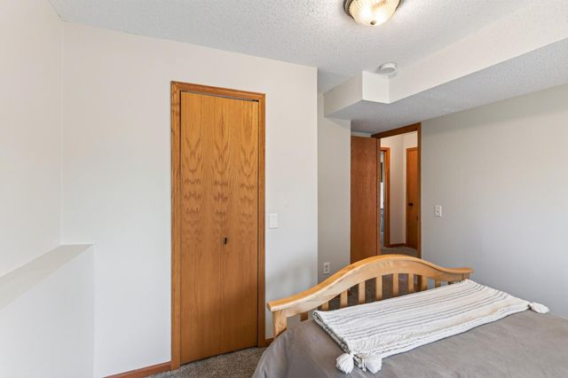 6877 174th Street W, Farmington, MN 55024