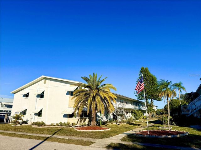 5875 18TH STREET N 4, St Petersburg, FL 33714