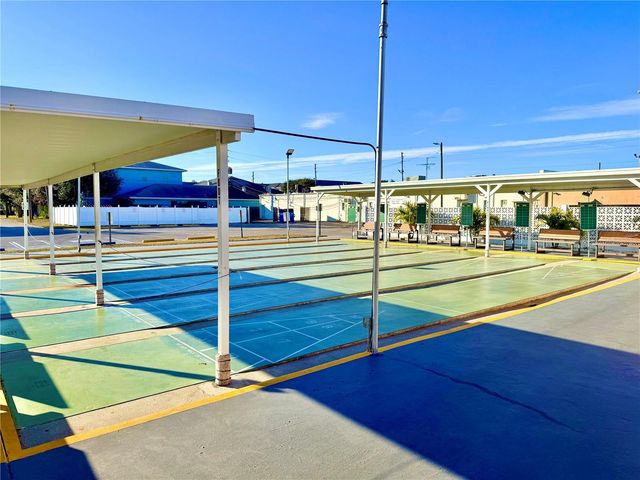 5875 18TH STREET N 4, St Petersburg, FL 33714