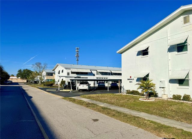 5875 18TH STREET N 4, St Petersburg, FL 33714