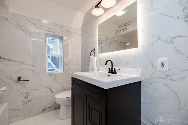 1549 Cory Drive, Dayton, OH 45406