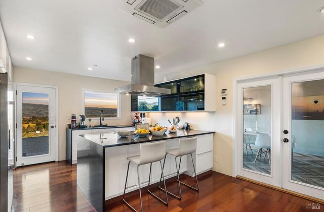 4127 Dry Creek Rd, Napa, CA 94558