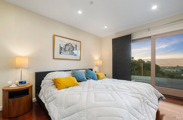 4127 Dry Creek Rd, Napa, CA 94558