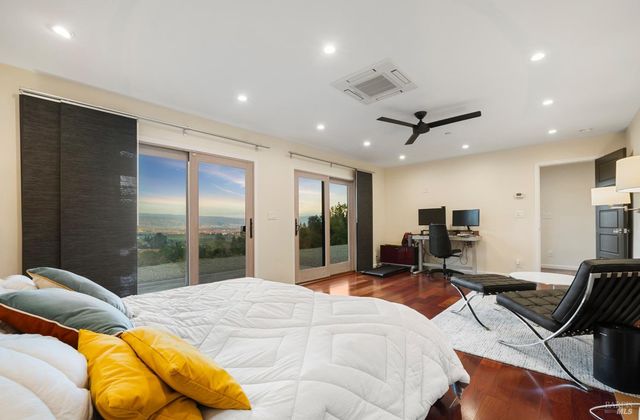 4127 Dry Creek Rd, Napa, CA 94558