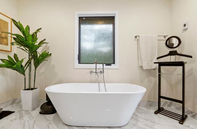 4127 Dry Creek Rd, Napa, CA 94558