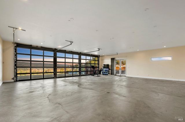 4127 Dry Creek Rd, Napa, CA 94558