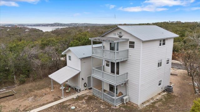 7705 Debbie DR, Volente, TX 78641