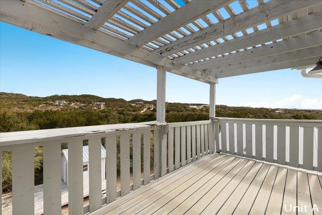 7705 Debbie DR, Volente, TX 78641