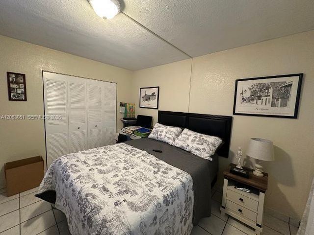220 NW 87th Ave K108, Miami, FL 33172