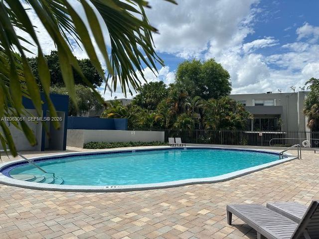 220 NW 87th Ave K108, Miami, FL 33172