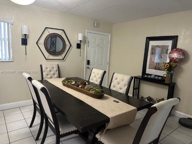 220 NW 87th Ave K108, Miami, FL 33172