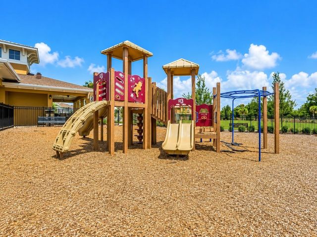 12365 TRAILHEAD DRIVE, Lakewood Ranch, FL 34211