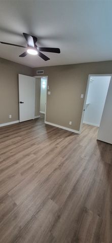 3317 S Edelweiss Drive, Grand Prairie, TX 75052