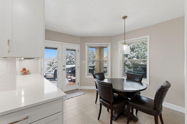 18 Tierra Monte Street NE, Albuquerque, NM 87122