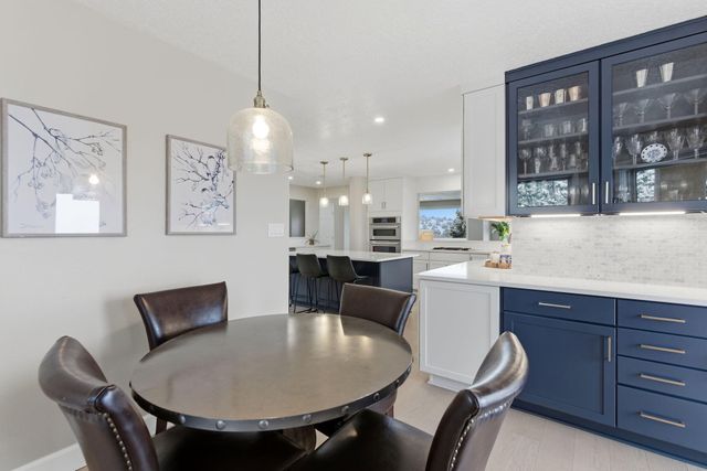 18 Tierra Monte Street NE, Albuquerque, NM 87122