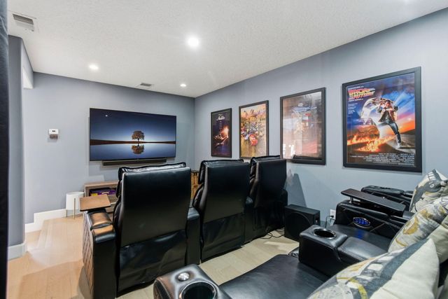 18 Tierra Monte Street NE, Albuquerque, NM 87122