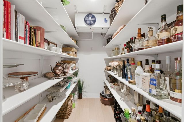 18 Tierra Monte Street NE, Albuquerque, NM 87122