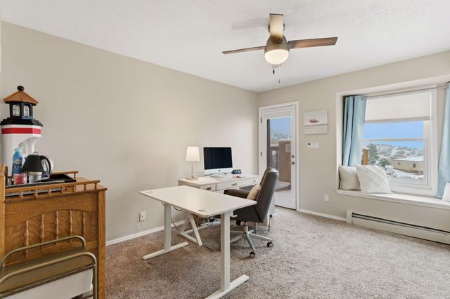 18 Tierra Monte Street NE, Albuquerque, NM 87122