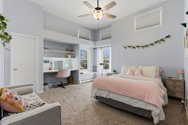 18 Tierra Monte Street NE, Albuquerque, NM 87122