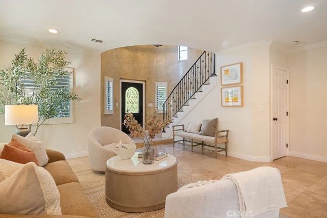 736 14th, Huntington Beach, CA 92648