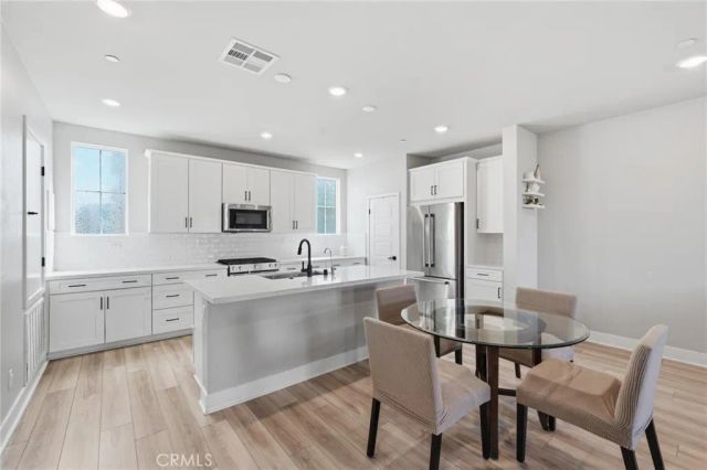 1457 W Longview Lane, San Pedro, CA 90732
