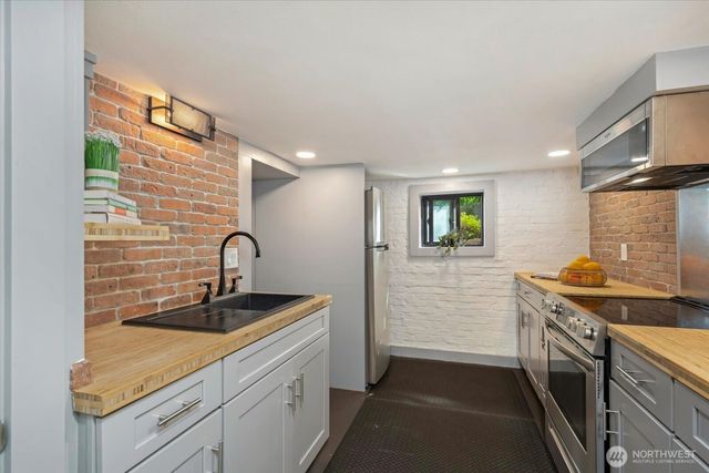 114 S Madison Street, Walla Walla, WA 99362