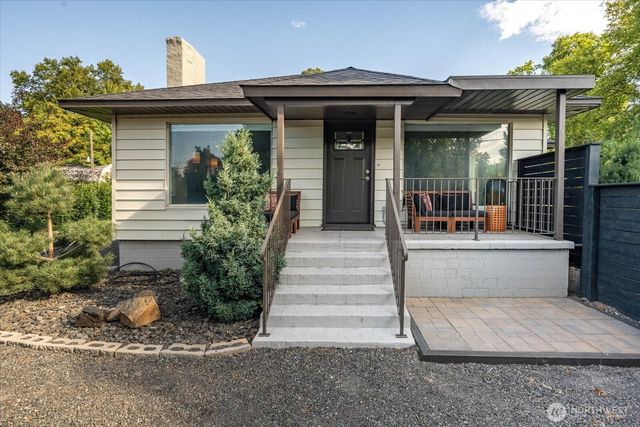 114 S Madison Street, Walla Walla, WA 99362