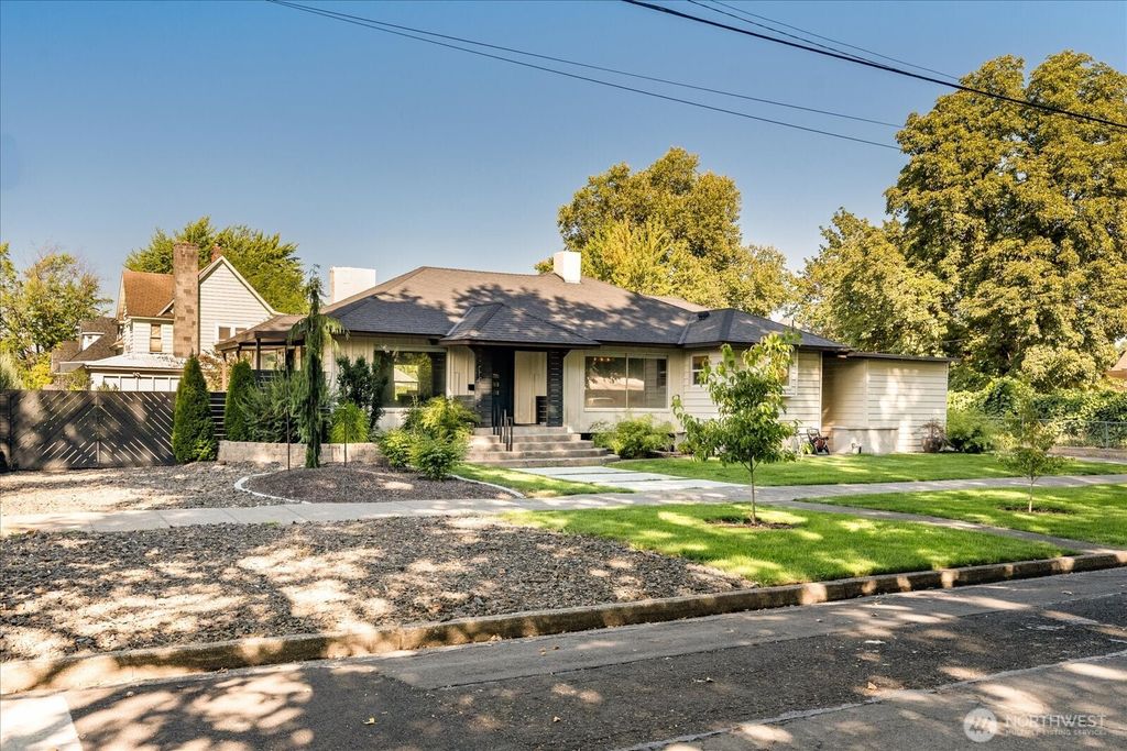 114 S Madison Street, Walla Walla, WA 99362