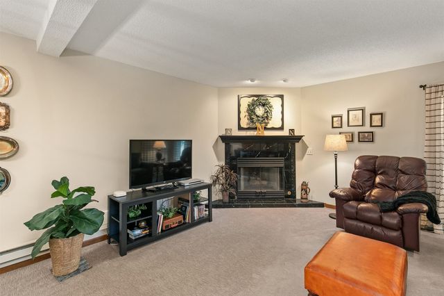 7106 El Rancho Avenue, Windsor Heights, IA 50324