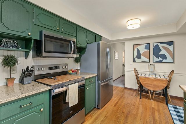 7106 El Rancho Avenue, Windsor Heights, IA 50324