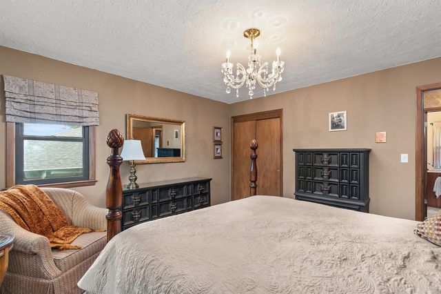 7106 El Rancho Avenue, Windsor Heights, IA 50324