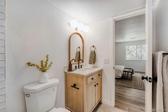 3023 S Ursula Circle 302, Aurora, CO 80014