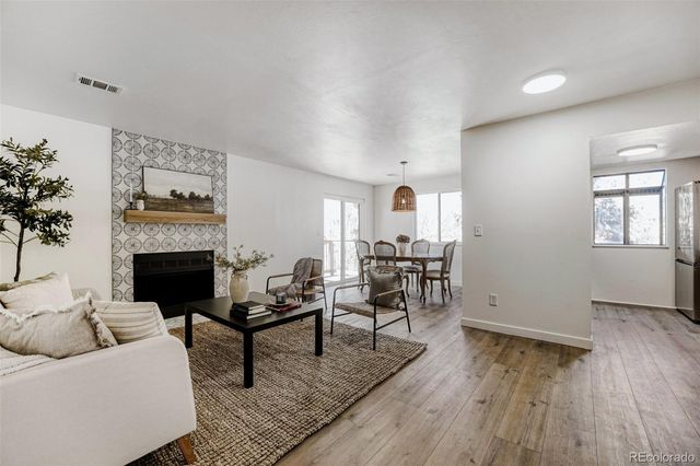 3023 S Ursula Circle 302, Aurora, CO 80014