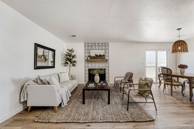 3023 S Ursula Circle 302, Aurora, CO 80014