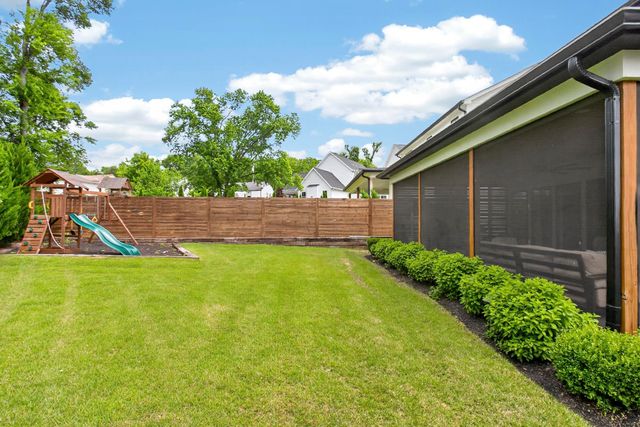 2025B Hutton Dr, Nashville, TN 37210