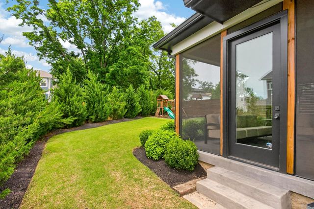 2025B Hutton Dr, Nashville, TN 37210