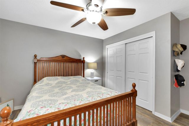 2401 Sycamore Avenue D4, Huntsville, TX 77340