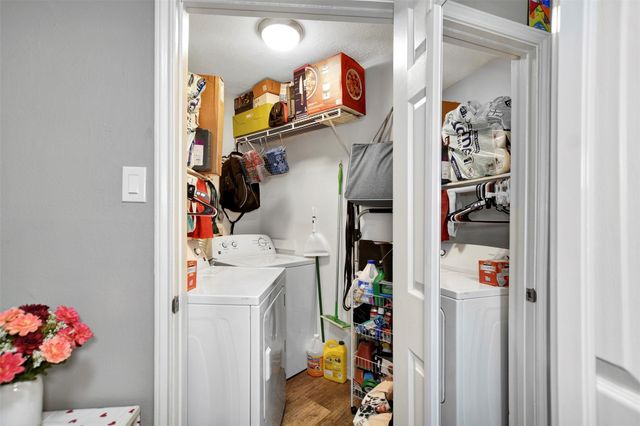 2401 Sycamore Avenue D4, Huntsville, TX 77340