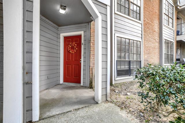 2401 Sycamore Avenue D4, Huntsville, TX 77340