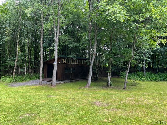 52 Mc Caw Road, Redfield, NY 13437