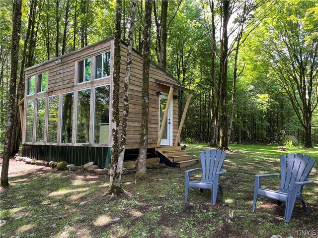 52 Mc Caw Road, Redfield, NY 13437
