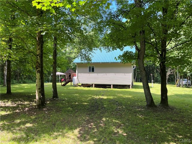 52 Mc Caw Road, Redfield, NY 13437
