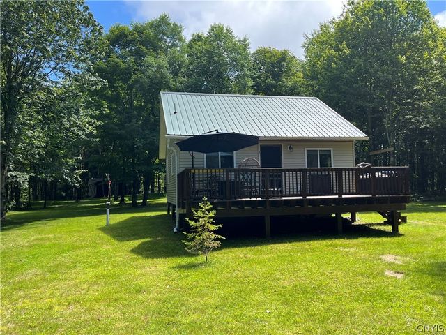 52 Mc Caw Road, Redfield, NY 13437