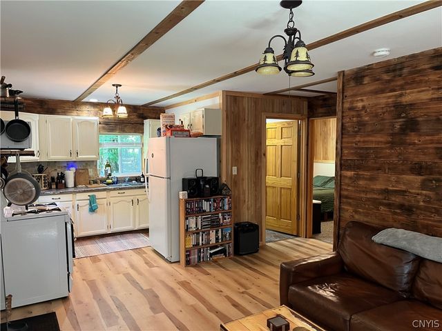 52 Mc Caw Road, Redfield, NY 13437