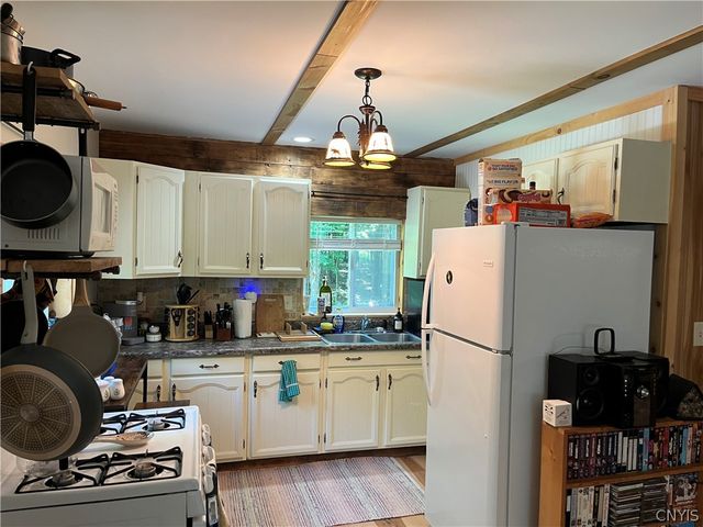 52 Mc Caw Road, Redfield, NY 13437